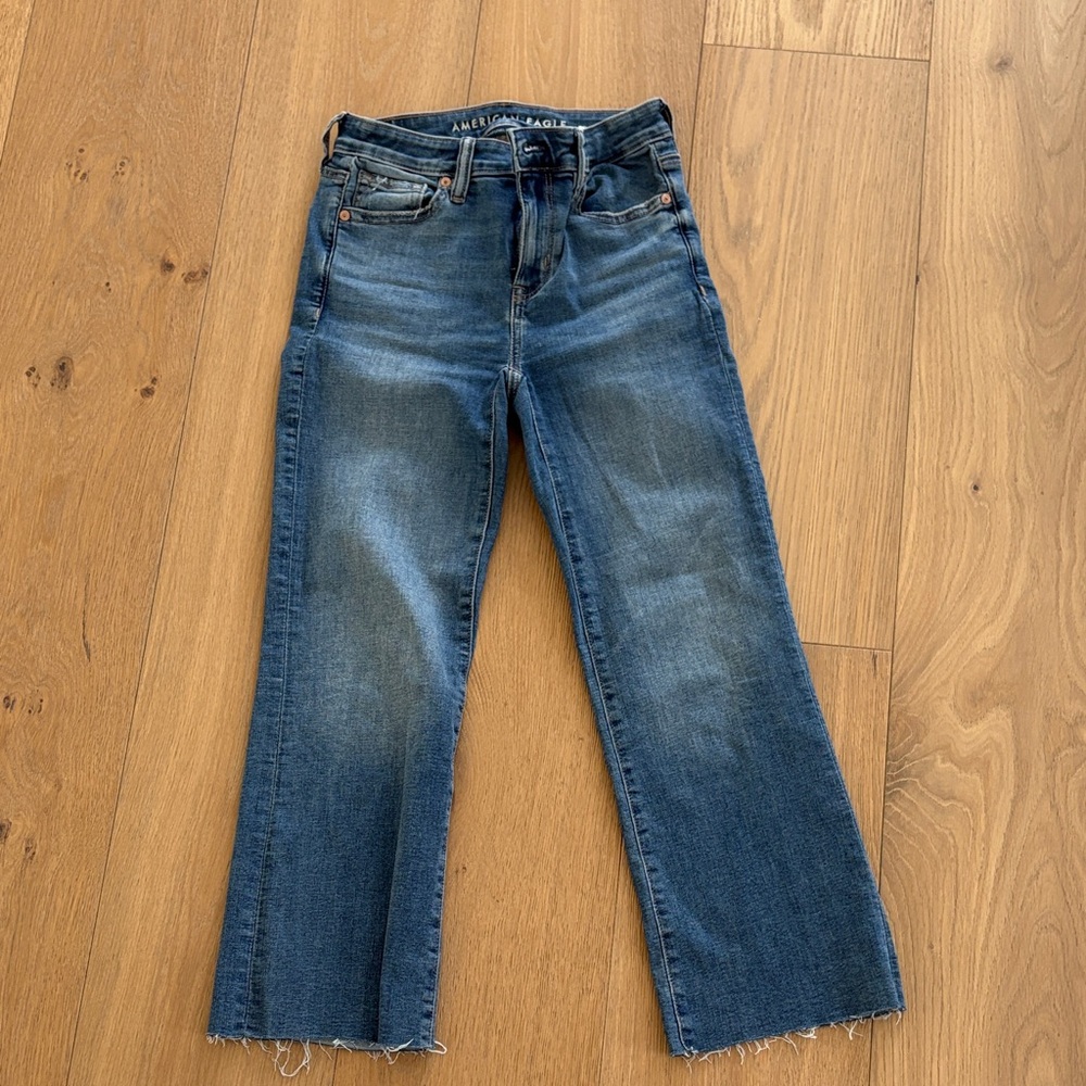 American Eagle Outfitters Women's hi row kick boot crop jeans